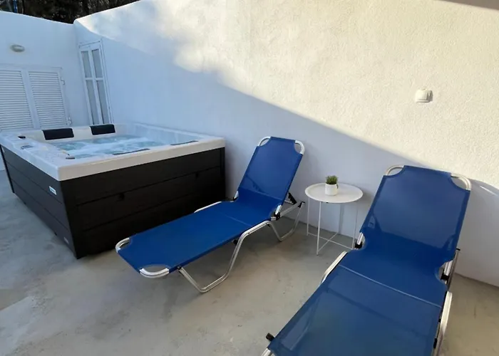 Mano\'S House