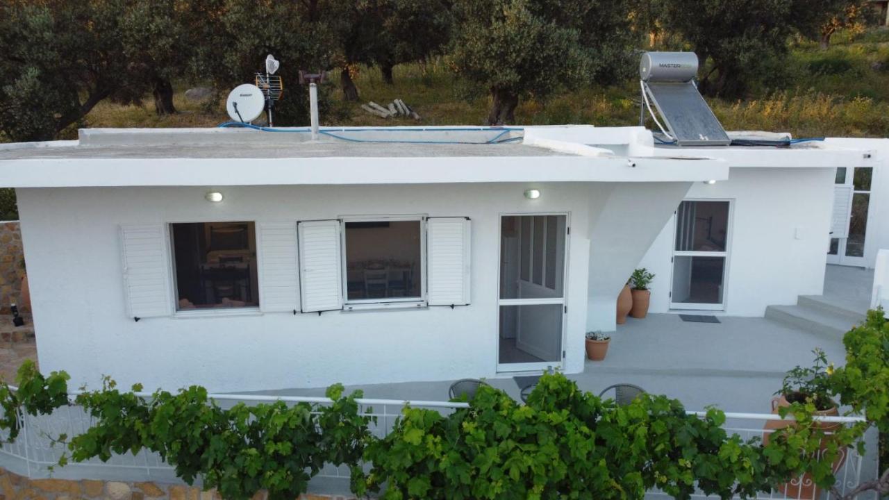 Mano's House Holiday home *